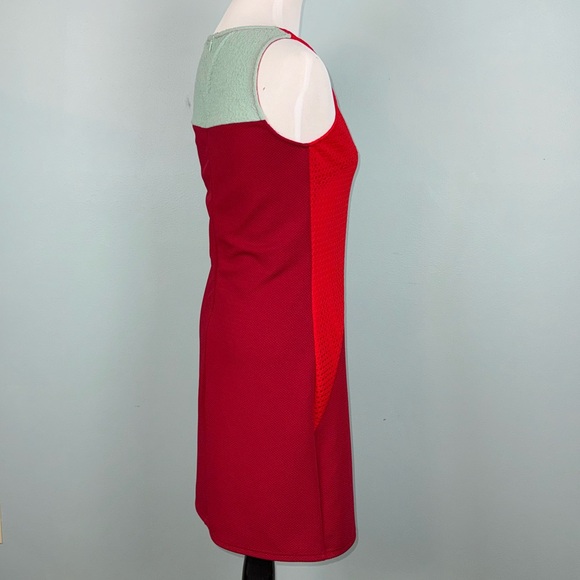 Assymetrical Unique Dress - Picture 4 of 6